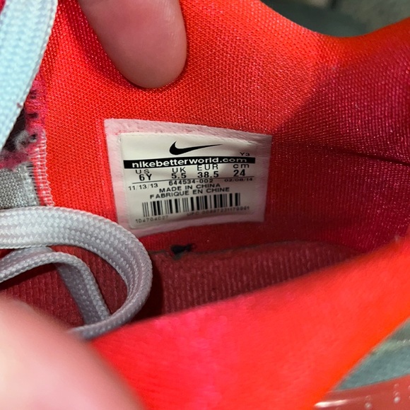 Lebron 11’s - Picture 6 of 6